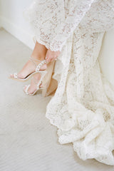 Princess Long Sleeves Mermaid Ivory Lace Wedding Dress Princess Long Sleeves Mermaid Ivory Lace Wedding Dress