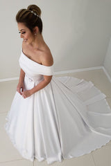 Princess Long A-line Off Shoulder White Wedding Dress with Bow Princess Long A-line Off Shoulder White Wedding Dress with Bow