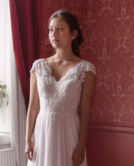 A-line Cap Sleeves White Chiffon Wedding Dress with Lace A-line Cap Sleeves White Chiffon Wedding Dress with Lace