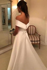 A-line Off-the-Shoulder White Satin Wedding Dress A-line Off-the-Shoulder White Satin Wedding Dress