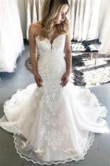 Chapel Train Mermaid Sweetheart White Wedding Dress with Lace Chapel Train Mermaid Sweetheart White Wedding Dress with Lace