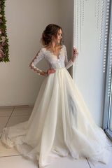 Princess Long Sleeves A-line Ivory Wedding Dress with Lace Princess Long Sleeves A-line Ivory Wedding Dress with Lace