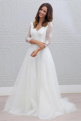 Princess Long Sleeves A-line V-Neck White Wedding Dress with Lace Princess Long Sleeves A-line V-Neck White Wedding Dress with Lace