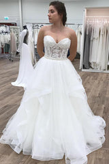 Long Ruffles A-line Sweetheart White Wedding Dress Long Ruffles A-line Sweetheart White Wedding Dress