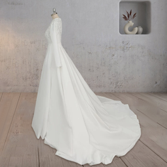 A Line White Long Sleeves Appliqued Wedding Dresses with Train A Line White Long Sleeves Appliqued Wedding Dresses with Train