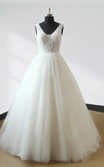 Ball Gown Tulle Lace Wedding Dress With Beading Ball Gown Tulle Lace Wedding Dress With Beading