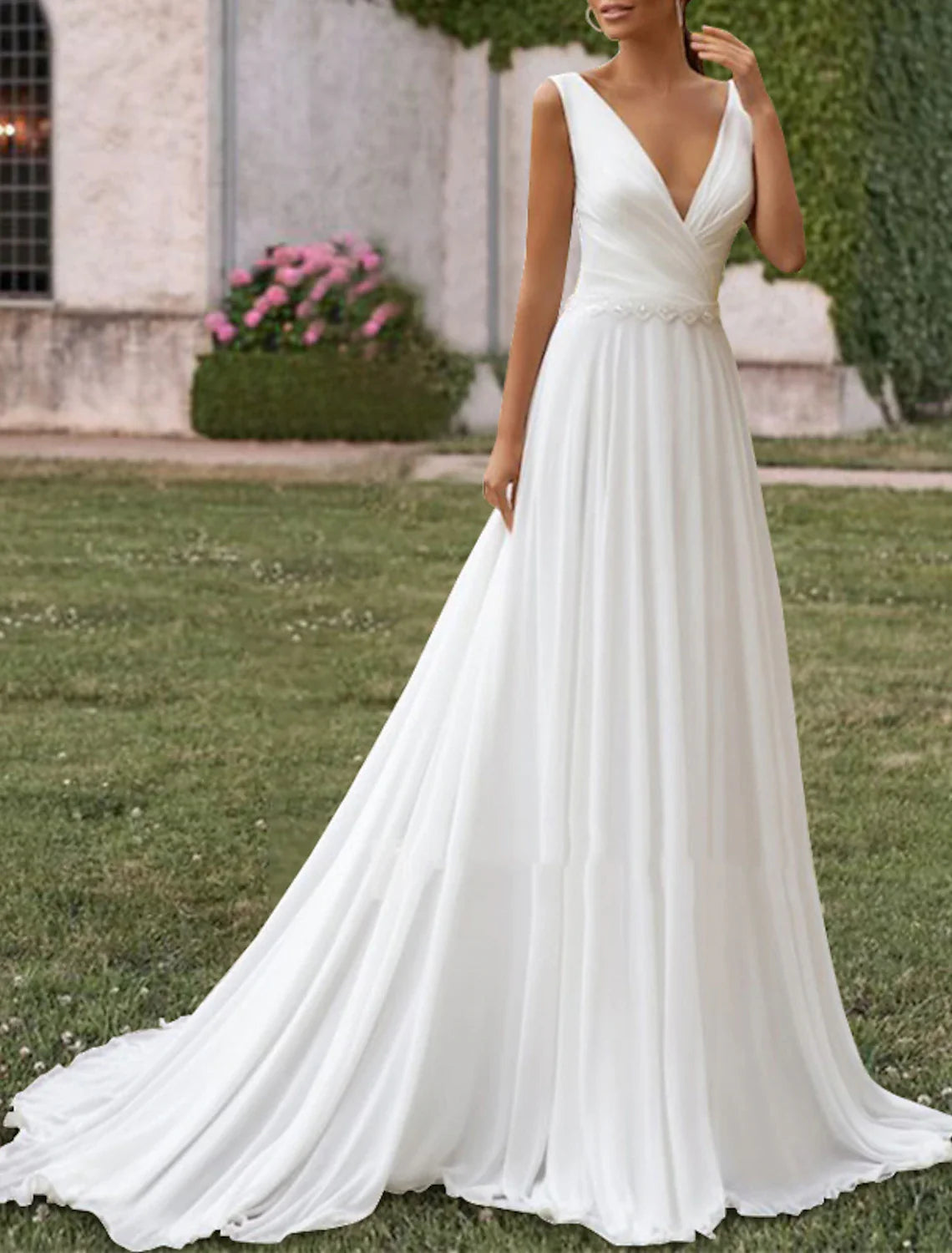 Aimishang Hall Casual Wedding Dresses A-Line V Neck Sleeveless Sweep / Brush Train Chiffon Bridal Gowns With Pleats