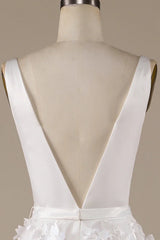 Aimishang Ivory A-Line V-Neck Wedding Dress with 3D Flowers