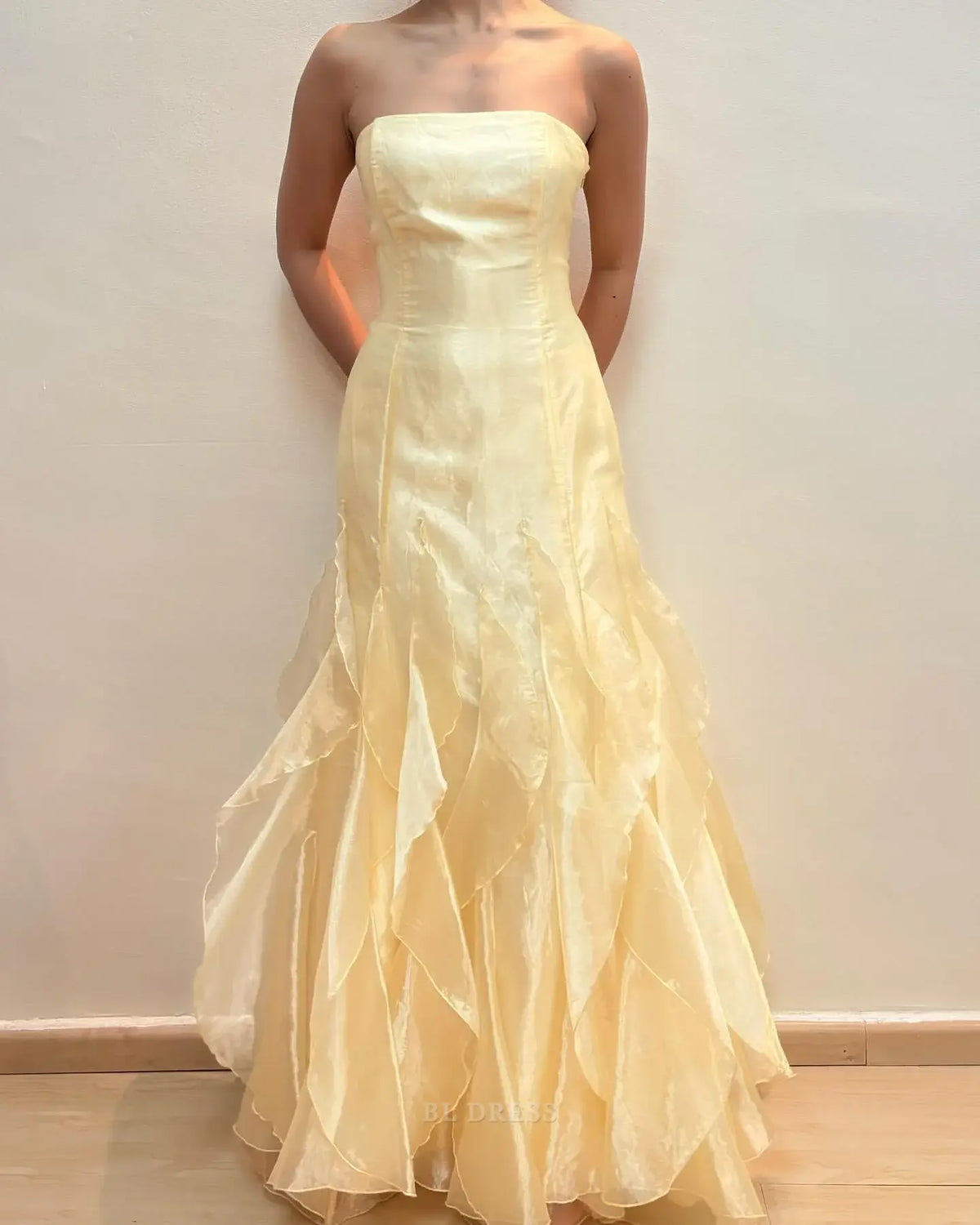 A Line Strapless Yellow Ruffle formal dresses Bridesmaid Dresses evening gown Prom Dress