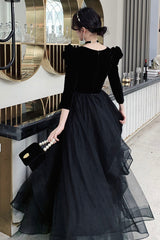 Black A-Line Long Sleeve Prom Dress, Black V-Neck Evening Dress