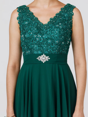 A-Line Elegant Prom Dress Wedding Floor Length Sleeveless V Neck Chiffon Back Beading