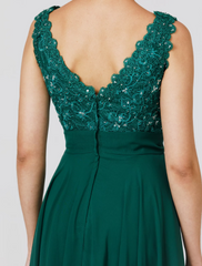 A-Line Elegant Prom Dress Wedding Floor Length Sleeveless V Neck Chiffon Back Beading