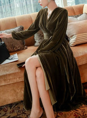 A-line Velvet Long Sleeve Bridesmaid Dress Formal Dresses for Wedding Guest Cocktail Dress Mother of the Bride Dresses