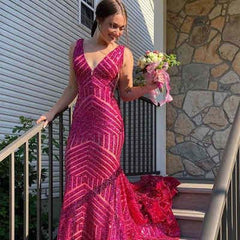 2024 Long Sequin Prom Dresses UK V Neck Mermaid Evening Gowns