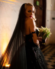 2024 Princess Black Gothic Wedding Dresses with Sequin Lace Applique