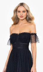 A-line heart-shaped neckline transparent tight corset ruffle edge dress
