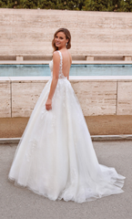 Chiffon lace deep V-neck backless floral lace and floor length wedding dresses