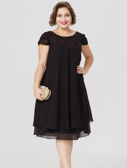 Mother of the Bride Dress Formal Little Black Dress Plus Size Knee Length Chiffon Lace Short Sleeve No with Pleats Beading Lace Insert