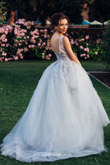3D Beaded Appliques Grey Tulle V-neck Ball Gown Prom Dresses, CP0686
