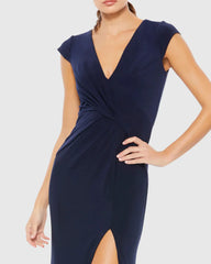 V-neck pleated side slit floor-length evening dress