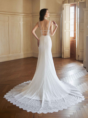 Sexy fish tail backless V-neck ultra long lace wedding dress