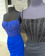 Elegant Red Mermaid Scoop Neck Long Satin Prom Dresses