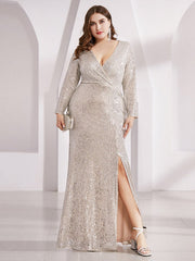 Long sleeve dress with split in full sequin