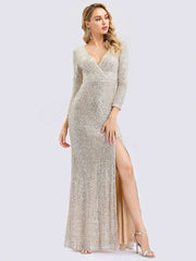 Long sleeve dress with split in full sequin