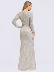 Long sleeve dress with split in full sequin