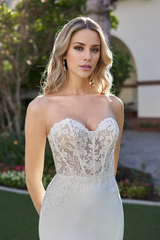 Strapless sweetheart tight corset with slim fit horn and floor length wedding dress