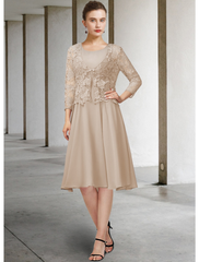 Two Piece A-Line Mother of the Bride Dress Elegant Jewel Neck Knee Length Chiffon Lace 3/4 Length Sleeve with Bow(s)