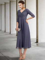 A-Line Mother of the Bride Dress Plus Size Elegant V Neck  Chiffon Lace Sleeve with Ruffles Appliques