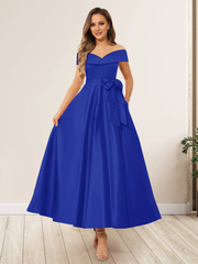 A character/Princess Butterfly Dew Shoulders No Sleeve Length Mother of the bride dress