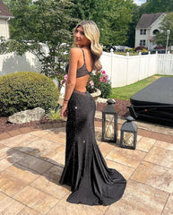 Gorgeous V-neck Black Spaghetti Strap Mermaid Long Prom Dress