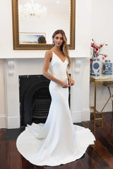 Aimishang Dress Wholesale Elegant V-neck Cowl Back Long Wedding Dress Simple Bridal Gown