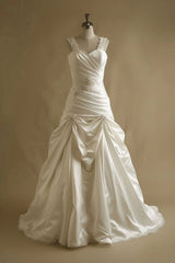 Simple A-line Satin Lace Long Prom Dress Sweetheart Neck White Beaded Wedding Dress ED01534