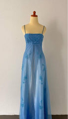 Gorgeous Spaghetti Straps Vintage Beading Applique Gradient Blue Sleeveless Long Graduation Prom Dress  Birthday Dress ED01816