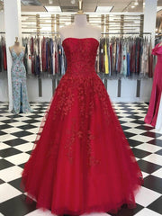 Elegant A Line Ligth Blue Tulle Long Strapless Lace Prom Dresses With with Appliques Beautiful