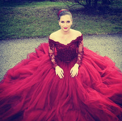 Elegant Lace Long Sleeves Tulle Ball Gowns Prom Dresses