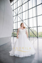 Sweetheart Lace Bodice Plus Size Wedding Dresses