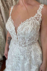 Pincess White A-Line Tulle Wedding Dress with Appliques