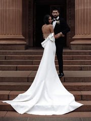 Unique Satin Strapless Floor-length Sheath Bridal Gowns Off Shoulder Wedding Dress With Bow