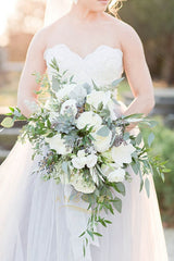 Fabulous A-line/Princess Sweetheart Sleeveless Strapless Tulle Wedding Dresses