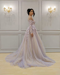 Illusion Neckline Long Sleeves Tulle Evening Dresses Lace Appliques