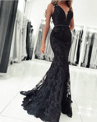 Elegant V Neck Long Lace Mermaid Evening Dresses