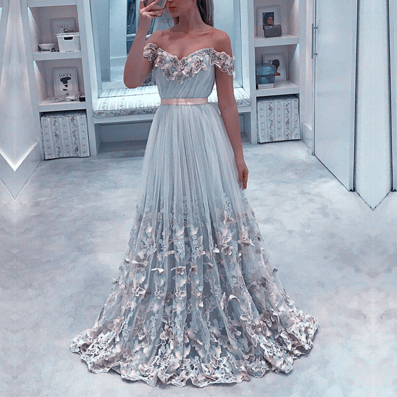 Elegant Lace Embroidery Sweetheart Tulle Formal Evening Dresses