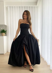 Chic Black Strapless A-Line Elegant Long Prom Dress Off Shoulder Evening Dress Formal Dress