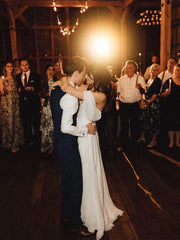 Glamorous A-line Wedding Dresses Backless Chiffon Bridal Gowns Simple Beautiful