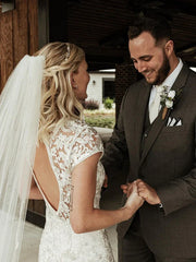 Vintage floral Lace Bateau Neckline Mermaid Wedding Dresses Charming Beautiful