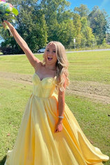 Wholesale Yellow A Line Sweetheart Corset Satin Prom Dress Off Shoulder Evening Party Dress
